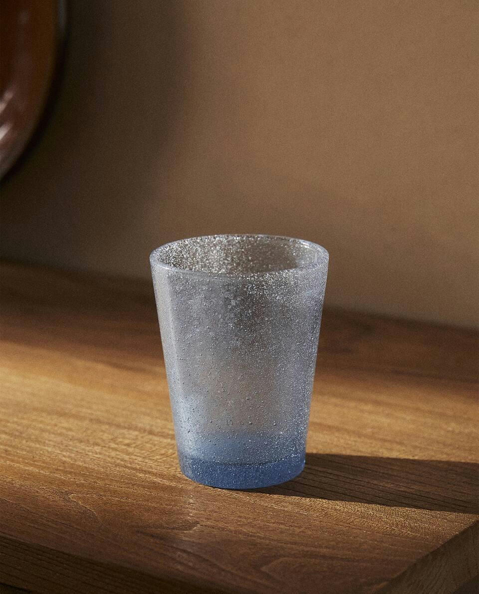 BUBBLE-EFFECT GLASS TUMBLER