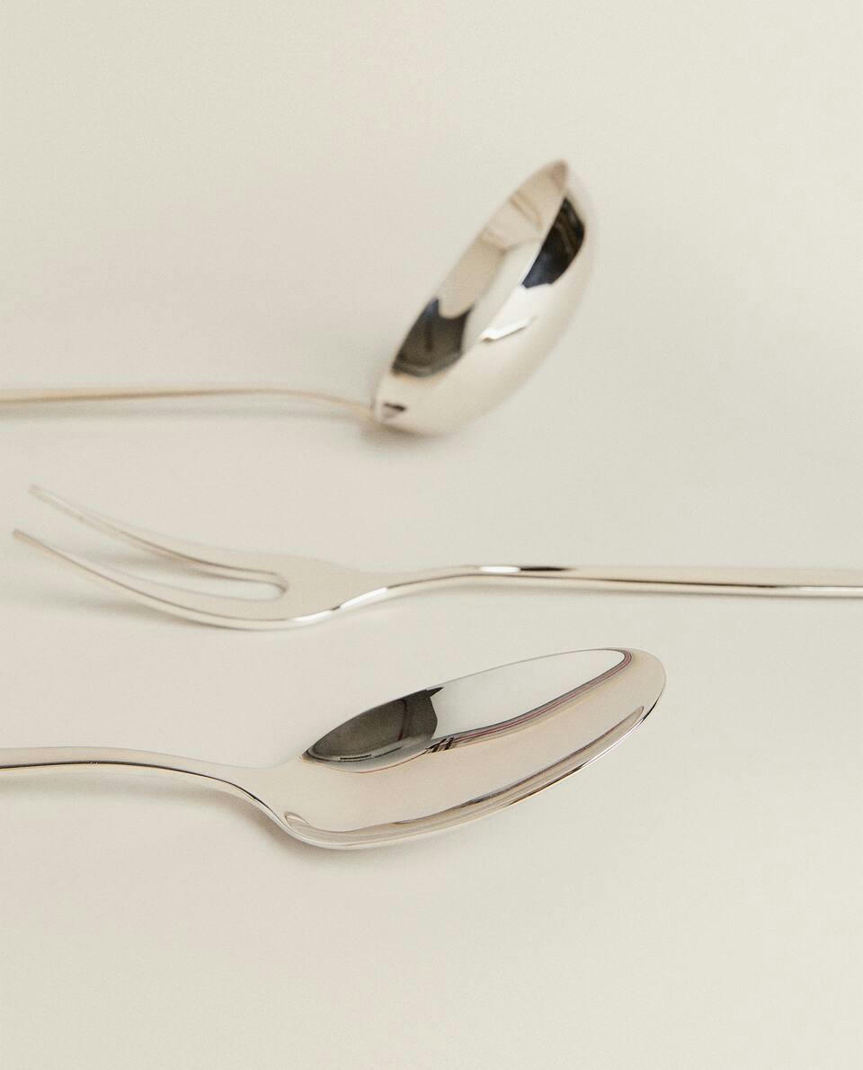 SERVING SPOON WITH EXTRA-FINE HANDLE