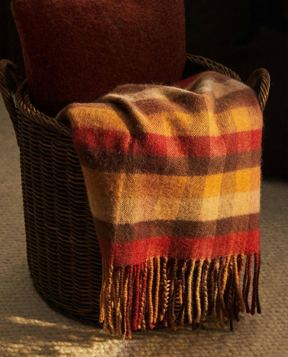 TARTAN WOOL BLANKET