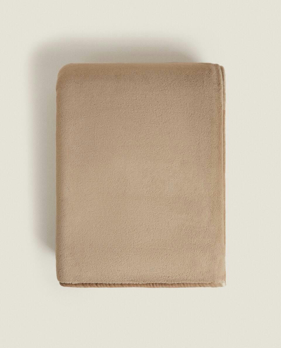 490 GSM SHORT FAUX FUR FLEECE BLANKET