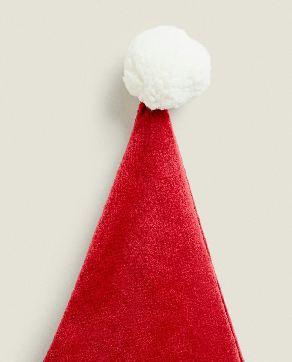 CHILDREN’S FATHER CHRISTMAS HAT