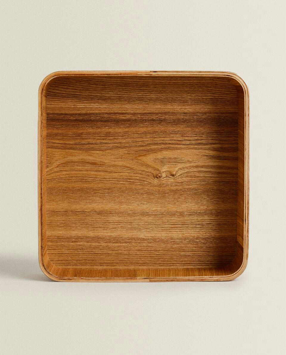 WOODEN NAPKIN HOLDER
