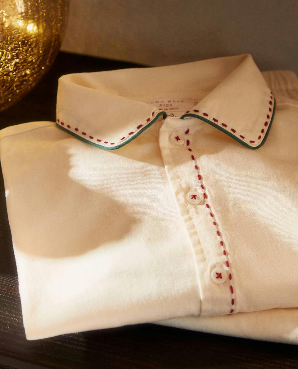 CHILDREN’S CHRISTMAS PYJAMA SET WITH EMBROIDERED COLLAR