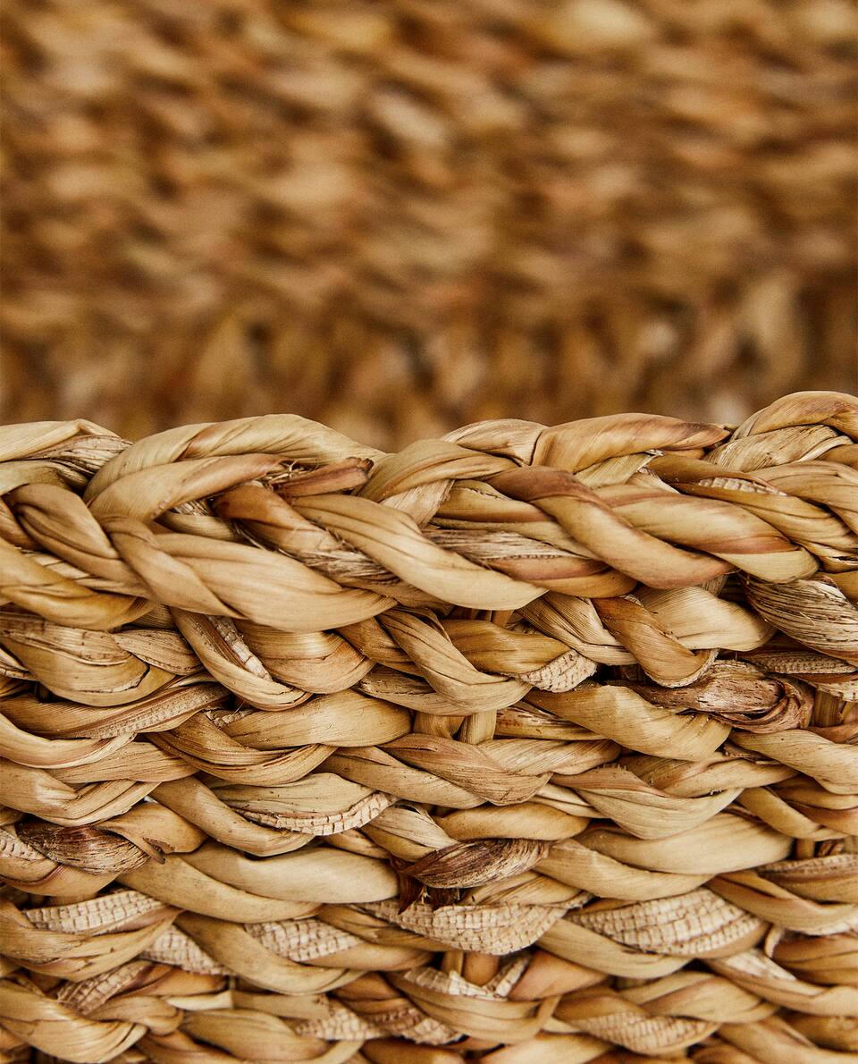 SQUARE WOVEN BASKET WITH HANDLES