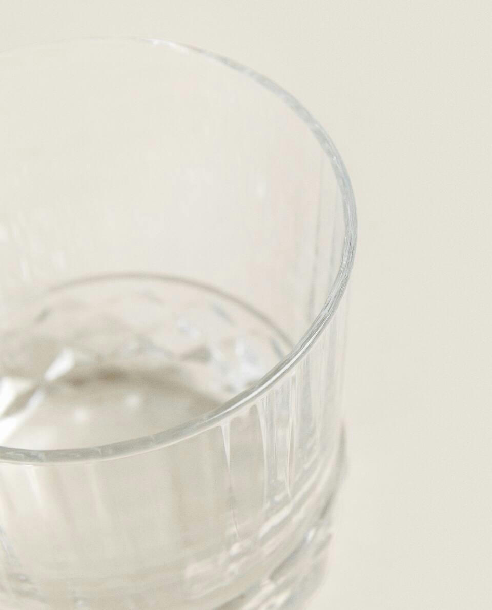 FACETED GLASS TUMBLER