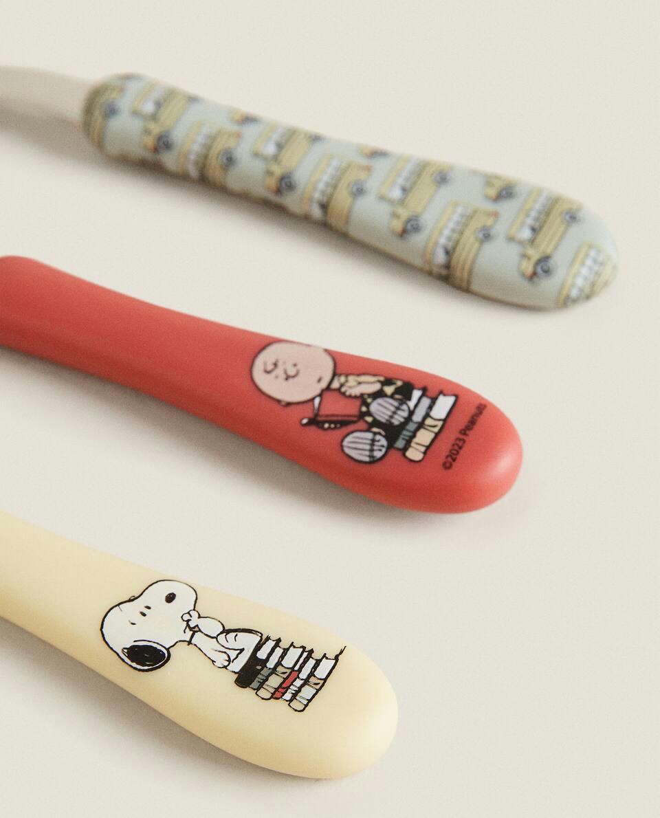 PEANUTS? STONEWARE TABLEWARE