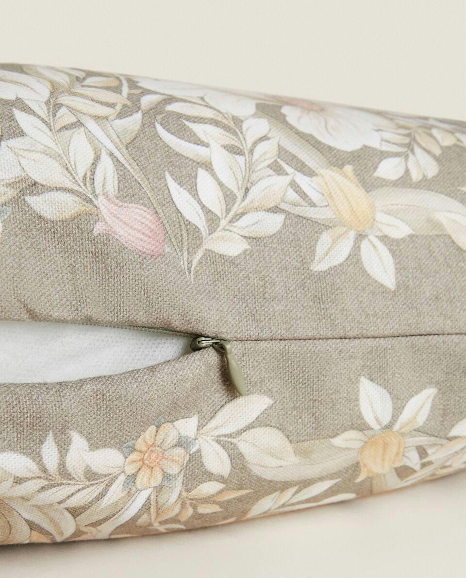 FLORAL PRINT CUSHION COVER