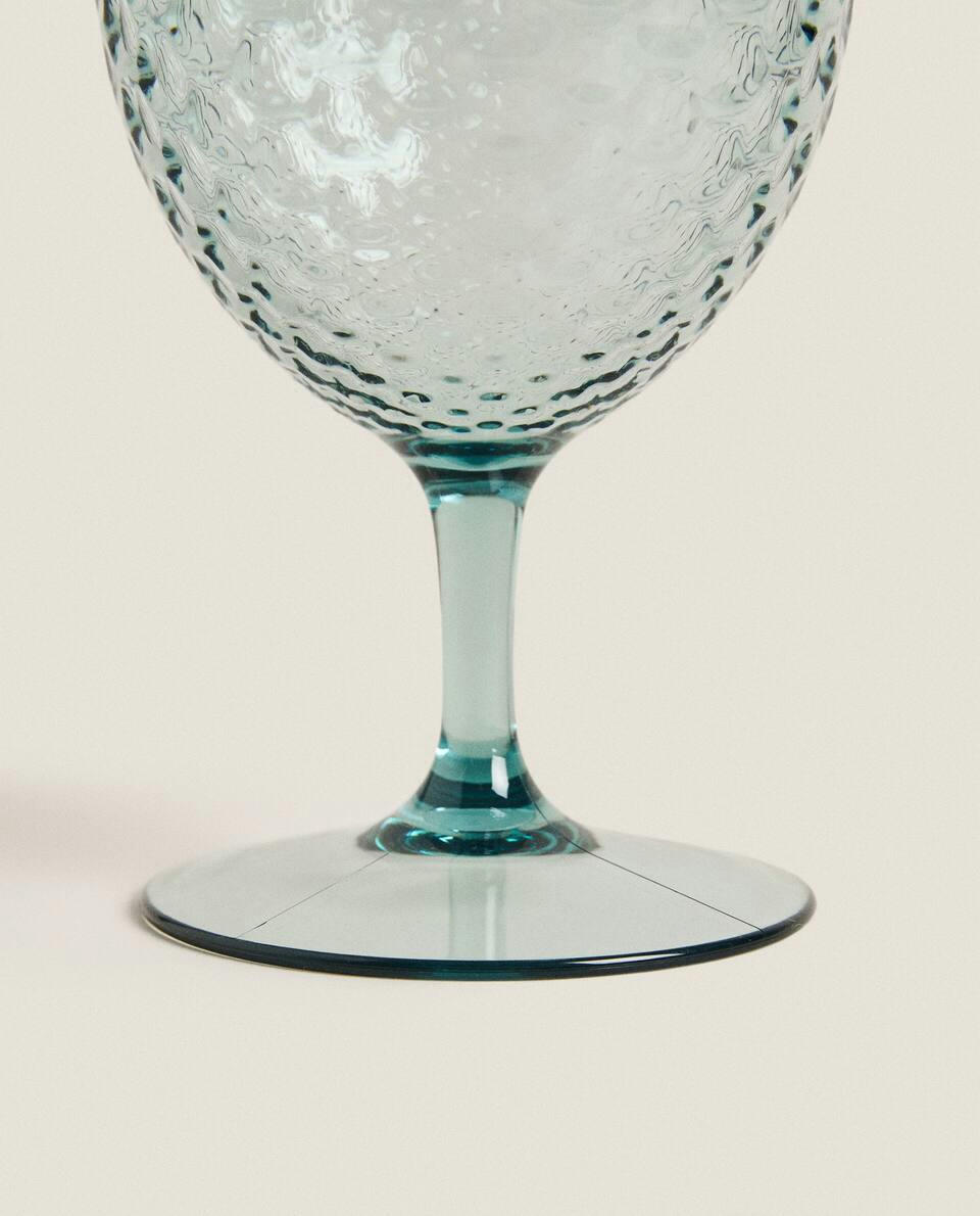 RAISED HONEYCOMB DESIGN GLASS