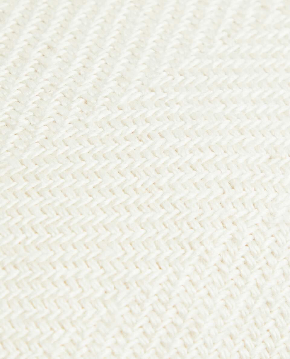 X áBBATTE MERINO WOOL AND SILK CUSHION