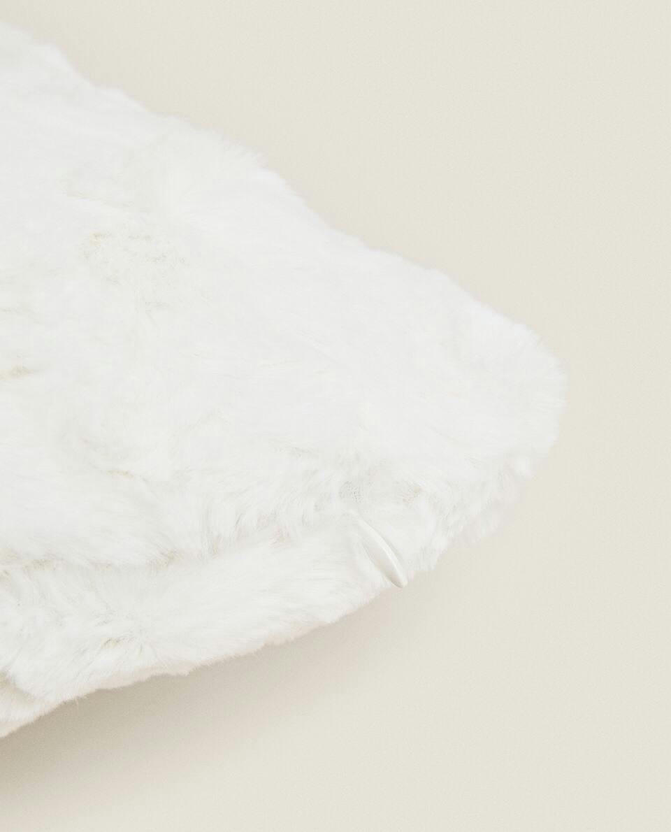 FUR CUSHION COVER