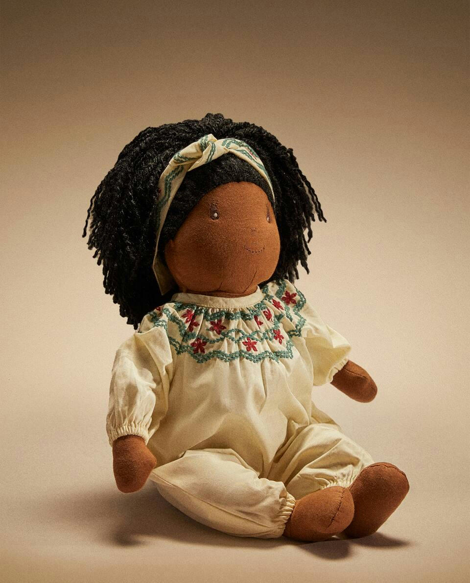 CHILDREN’S CHRISTMAS TOY DOLL SET