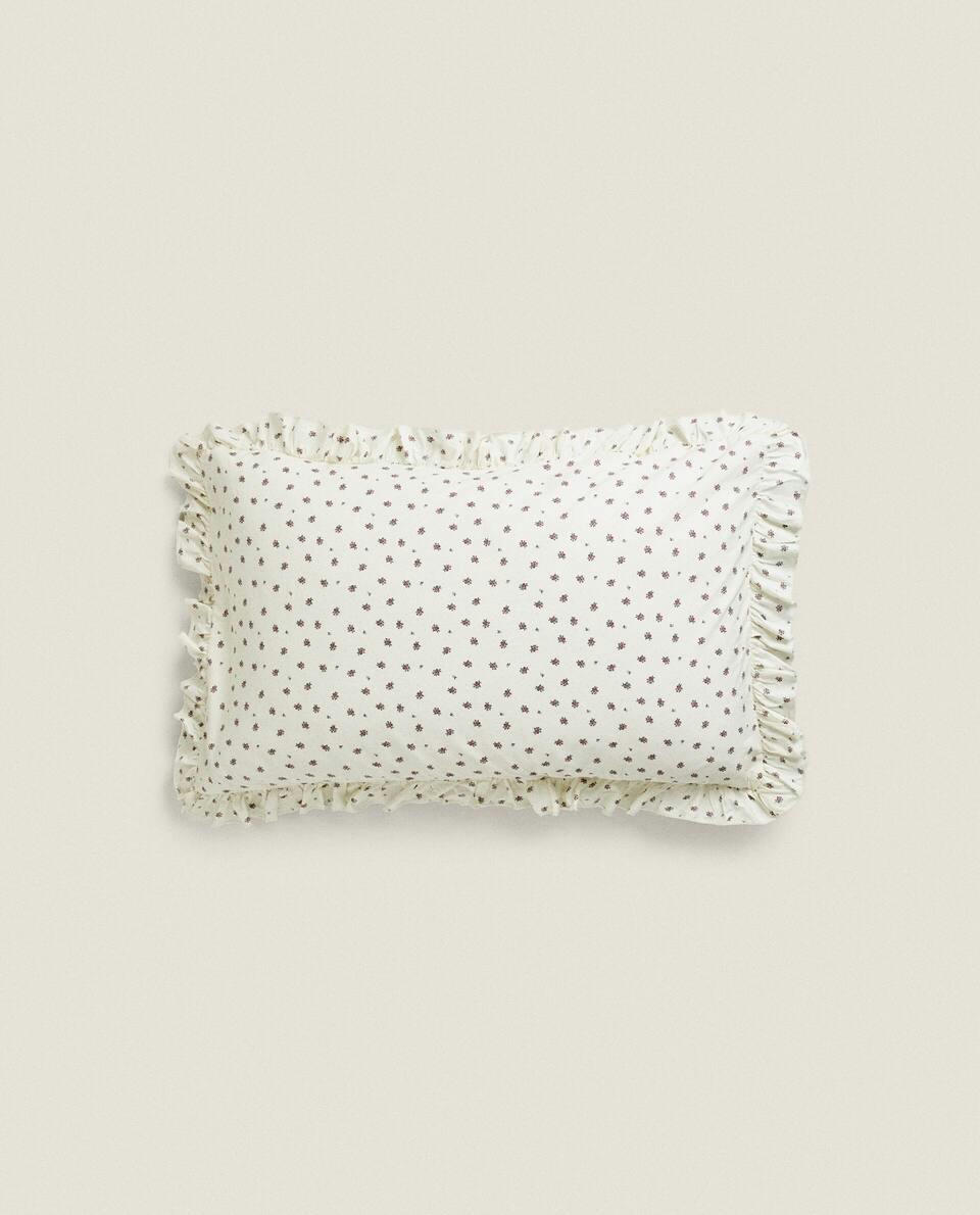 CHILDREN’S BOUQUET PILLOWCASE