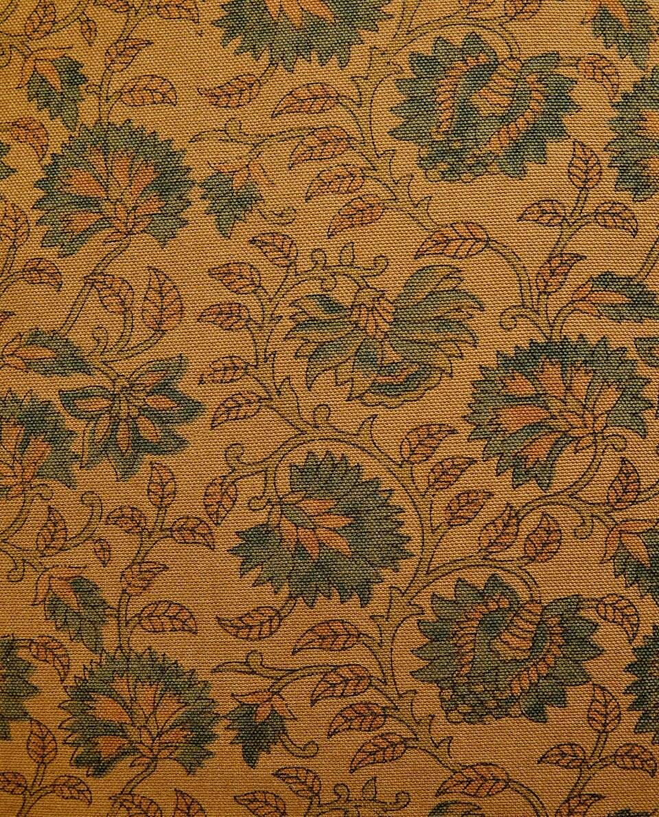 FLORAL PRINT CUSHION COVER