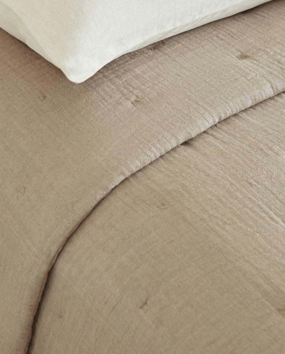 LINEN QUILT