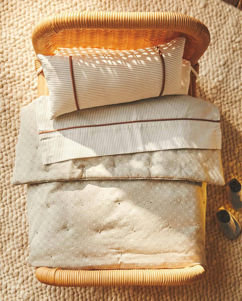 CHILDREN’S BED LINEN TOY