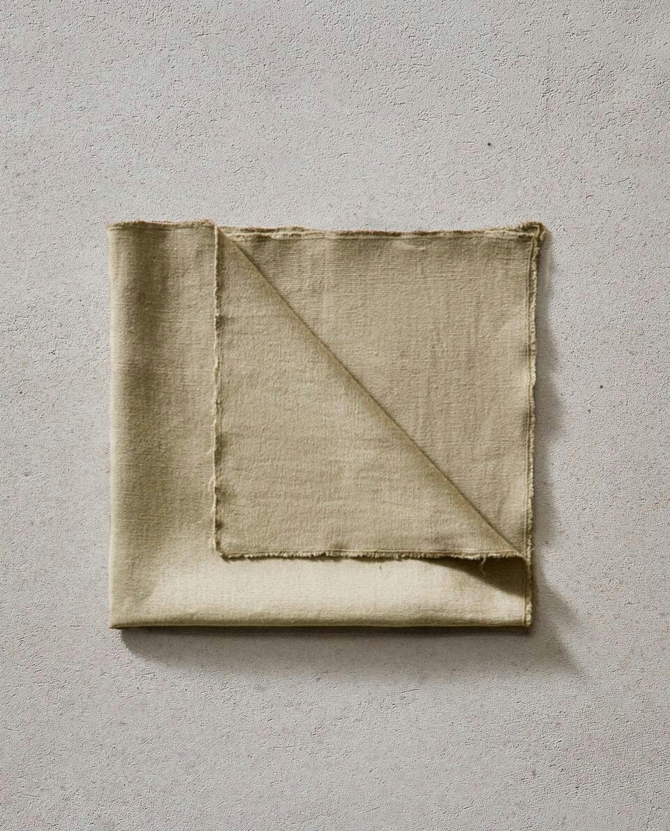 NAPKIN 01