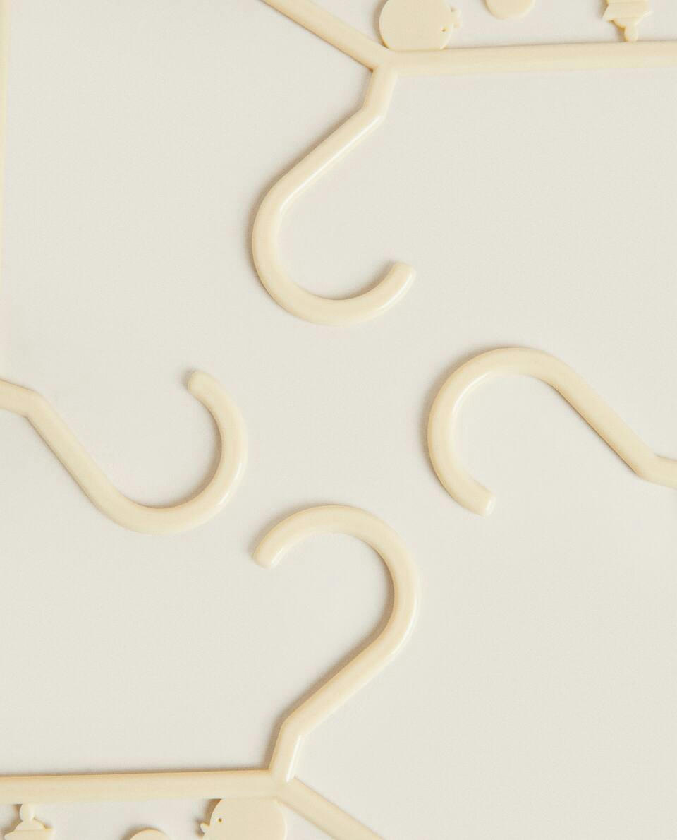 DUCK HANGER (SET OF 4)