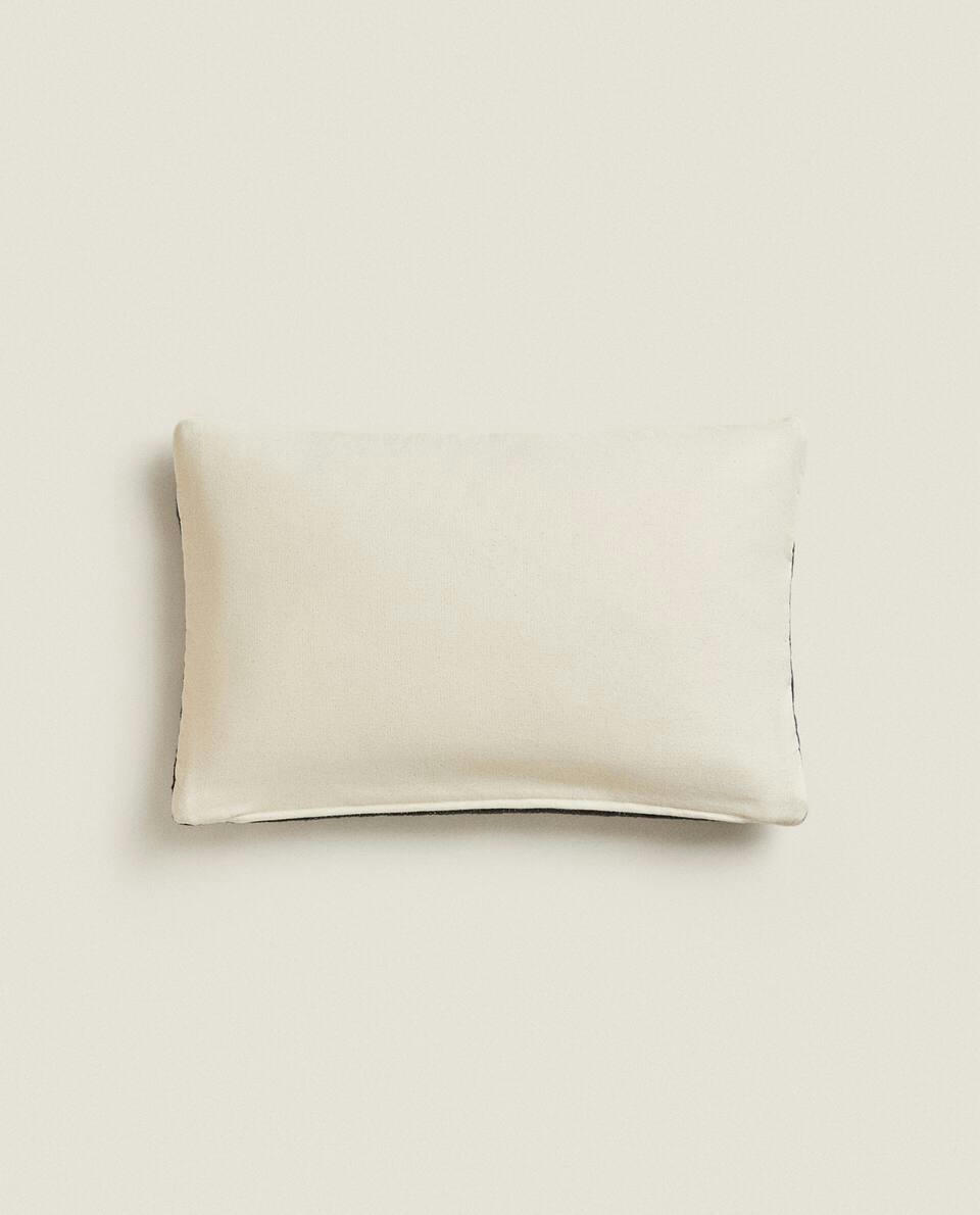 FLORAL PRINT CUSHION COVER