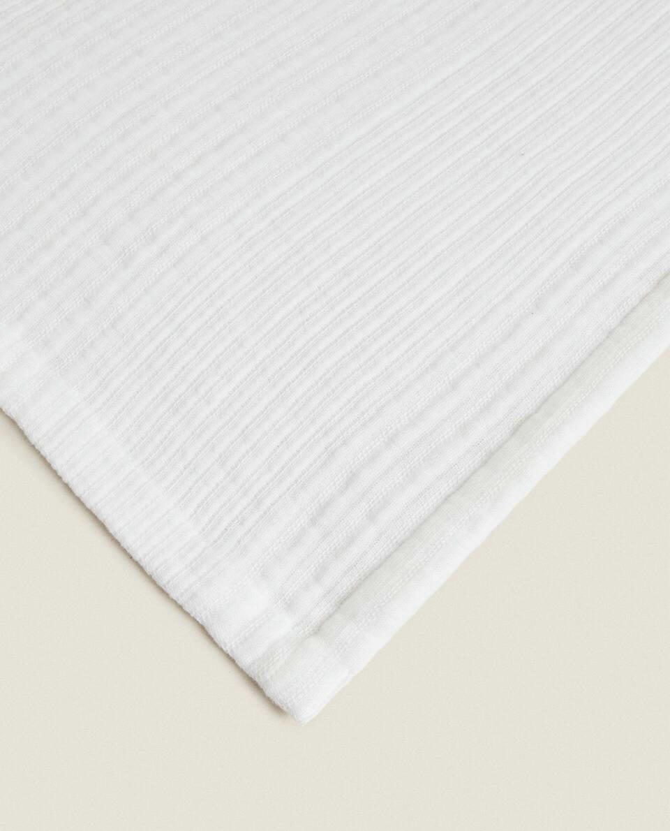 COTTON BLANKET