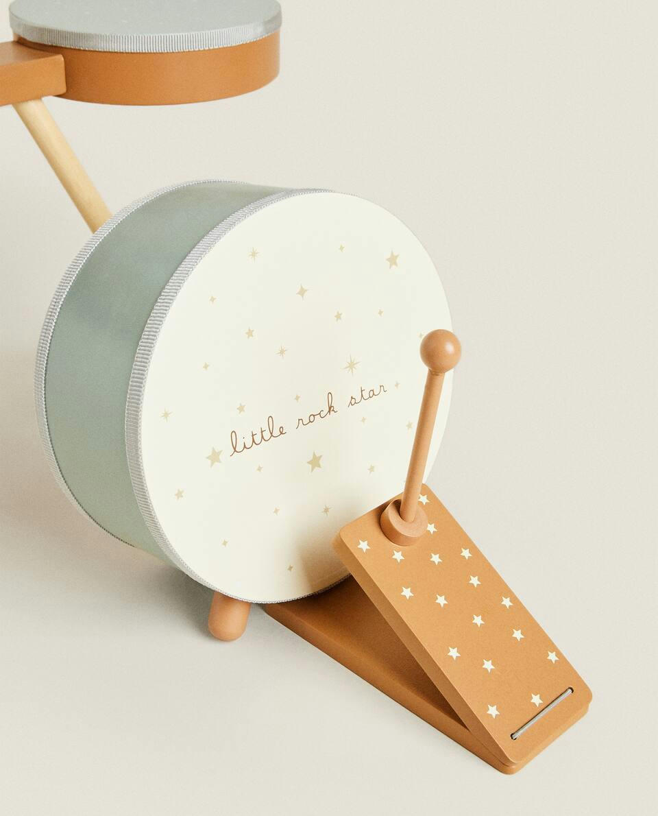 WOODEN DRUM KIT