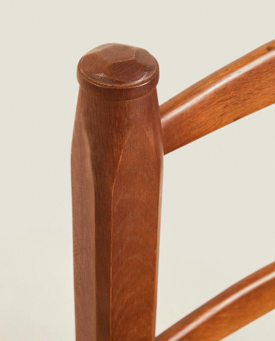 WOODEN BENCH WITH BACK