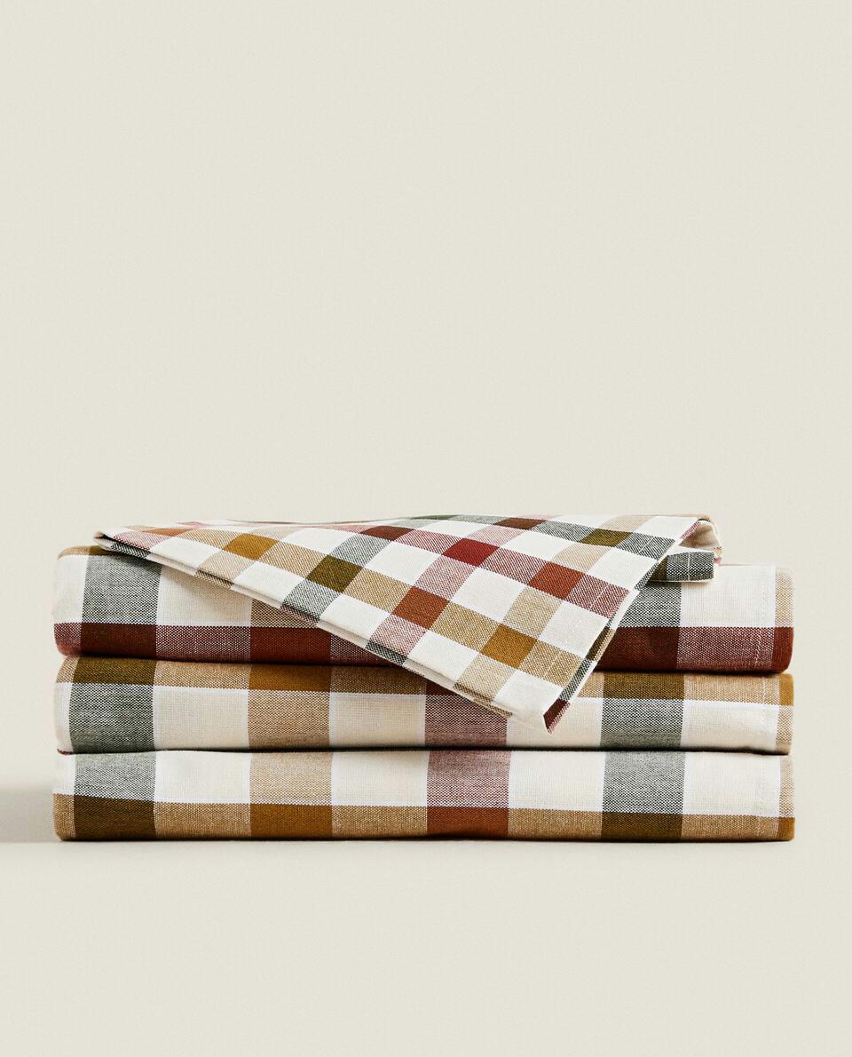 DYED THREAD CHECK TABLECLOTH