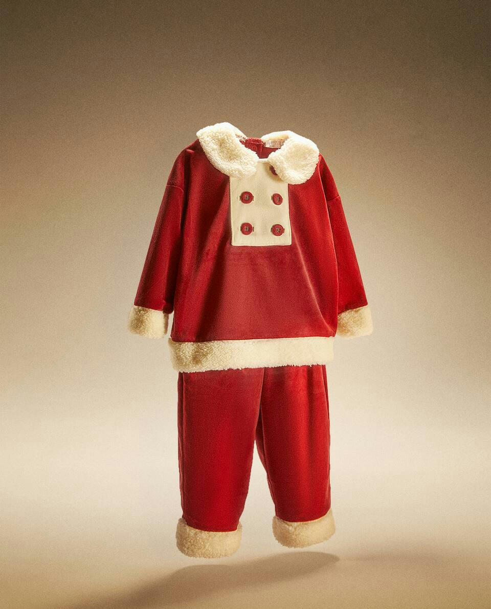 CHILDREN’S FATHER CHRISTMAS SET OF PYJAMAS