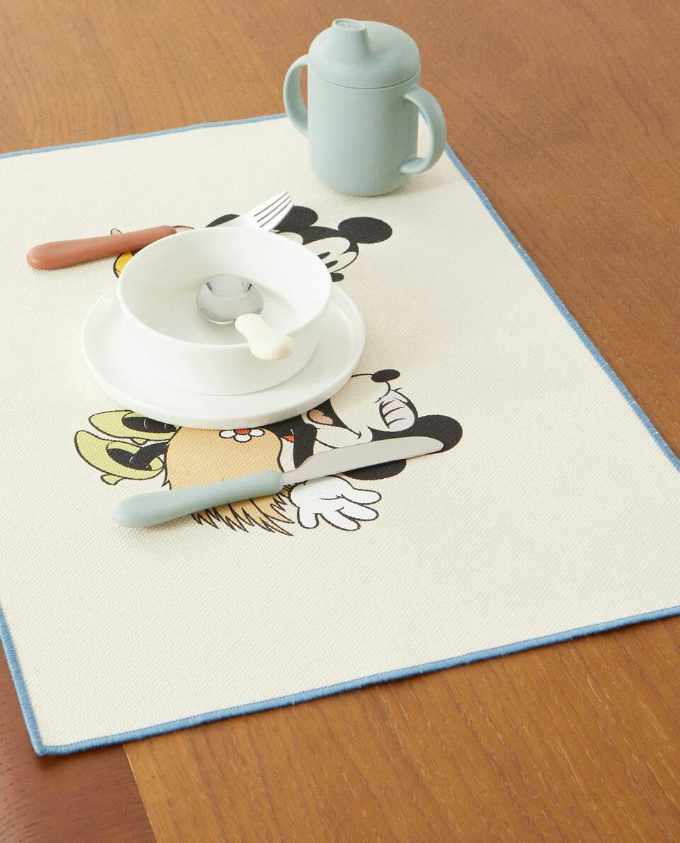MICKEY MOUSE ? DISNEY PLACEMAT