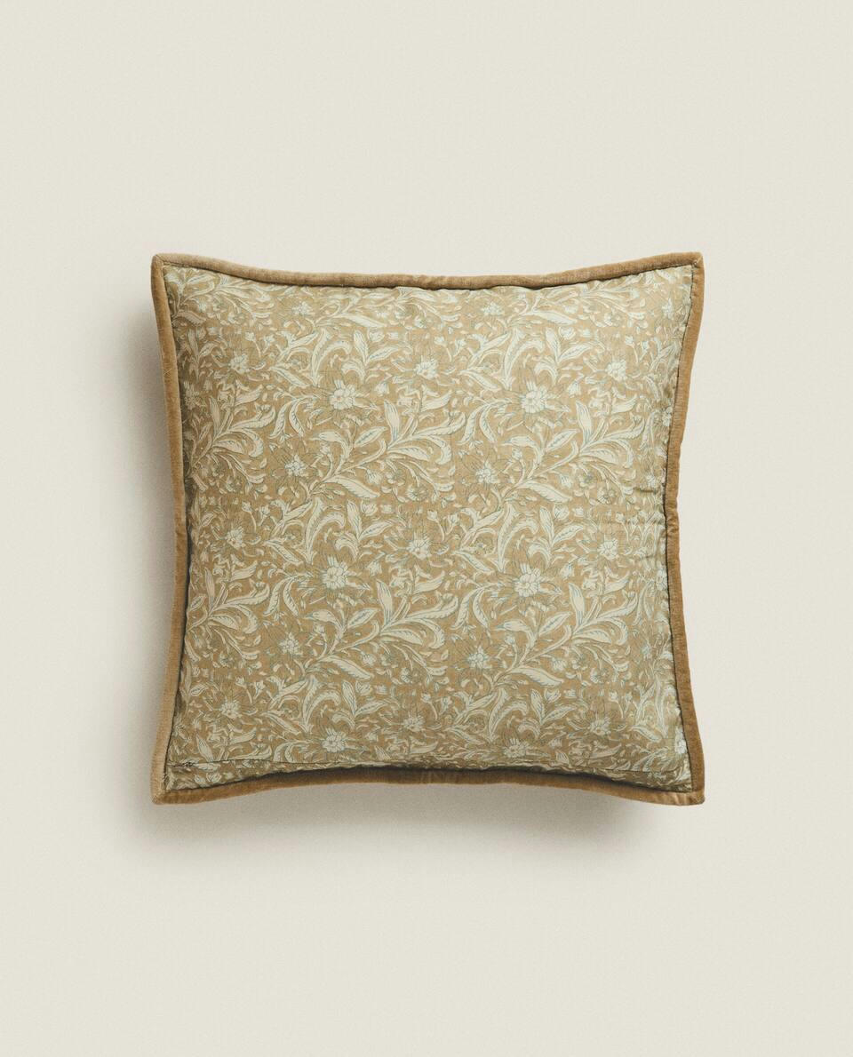 VELVET CUSHION COVER