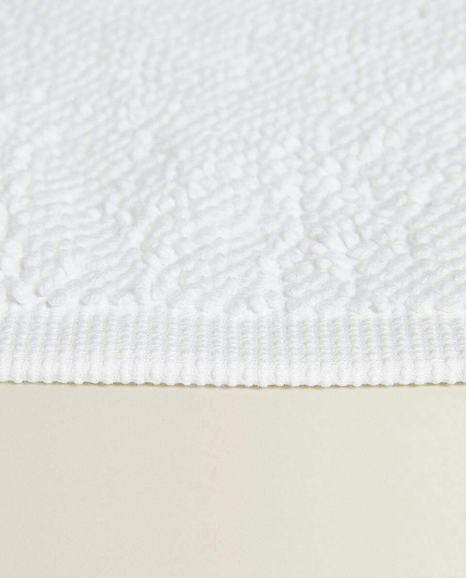 PLAIN BATH MAT RUG