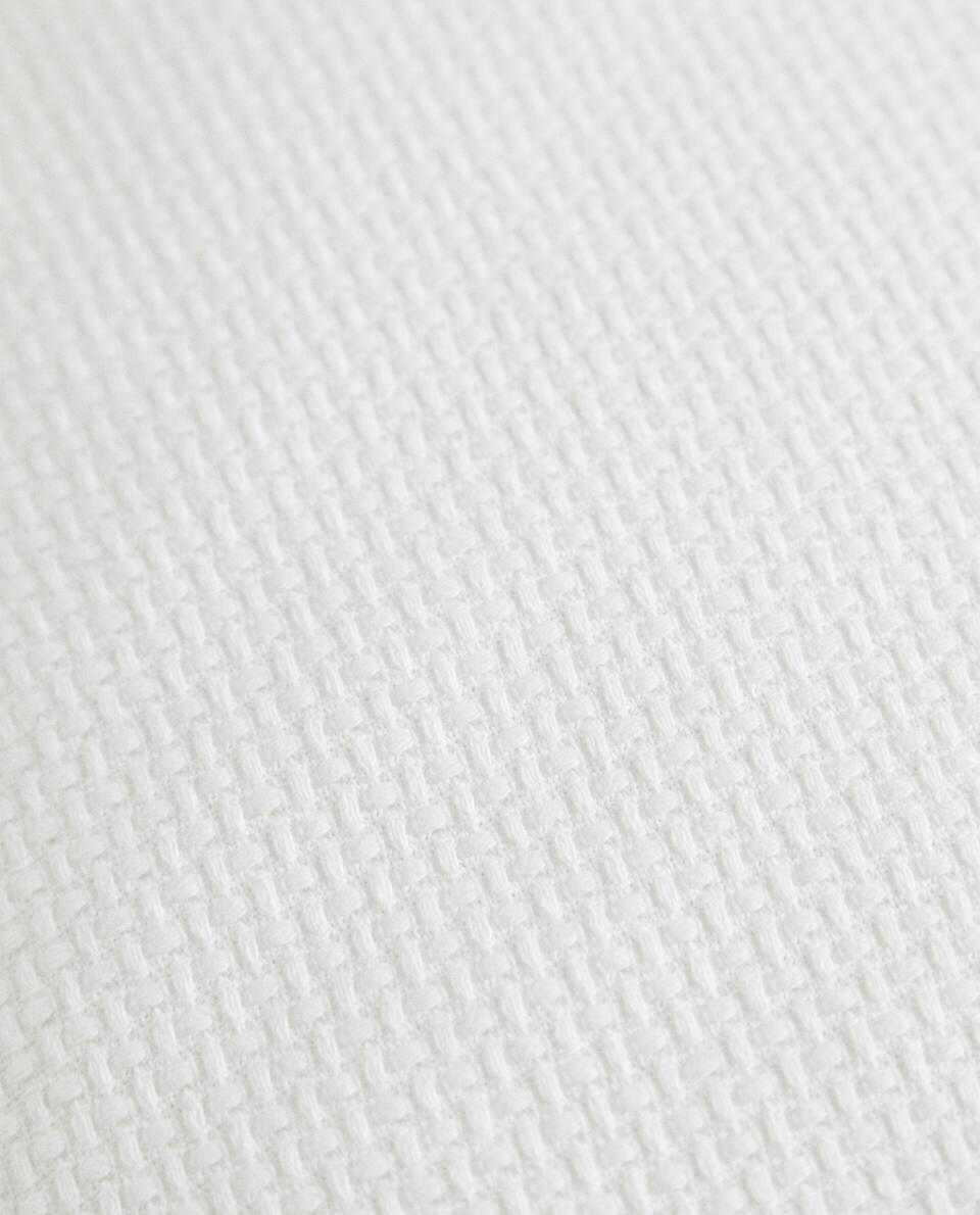 TEXTURED CUSHION COVER