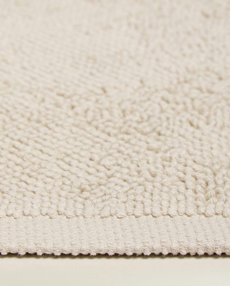 PLAIN BATH MAT RUG