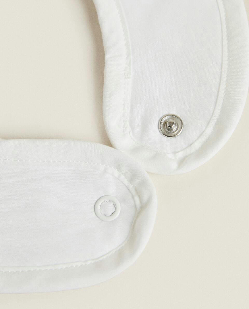 EMBROIDERED DUCK BIB