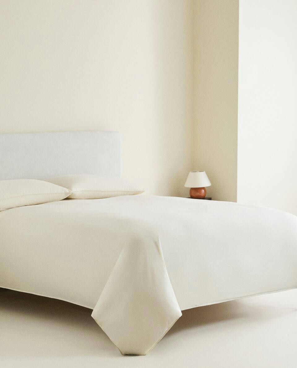 DOUBLE TOPSTITCHED DUVET COVER