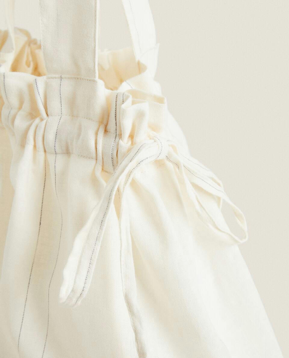 STRIPED TRAVEL LAUNDRY BAG