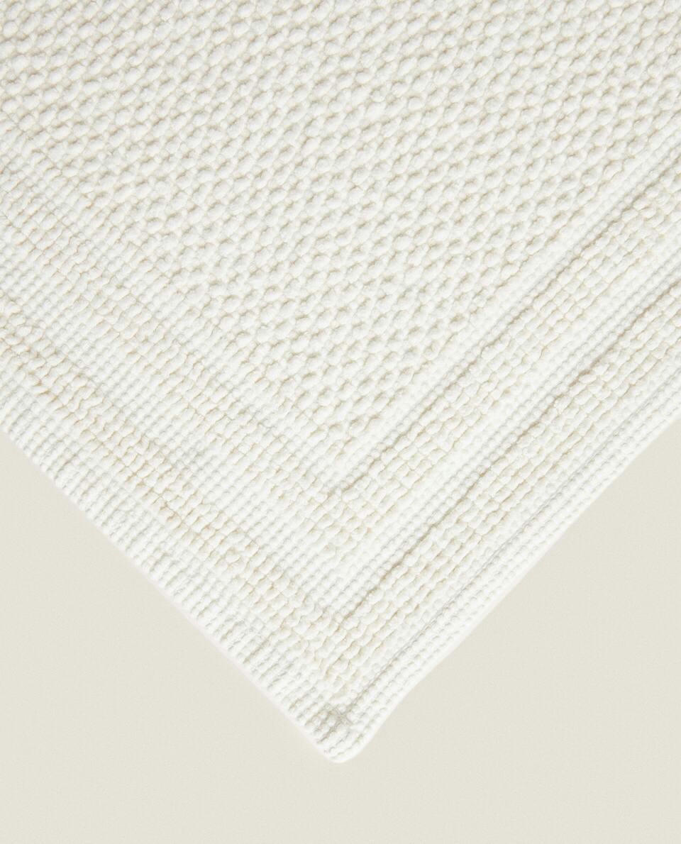 COTTON BATH MAT