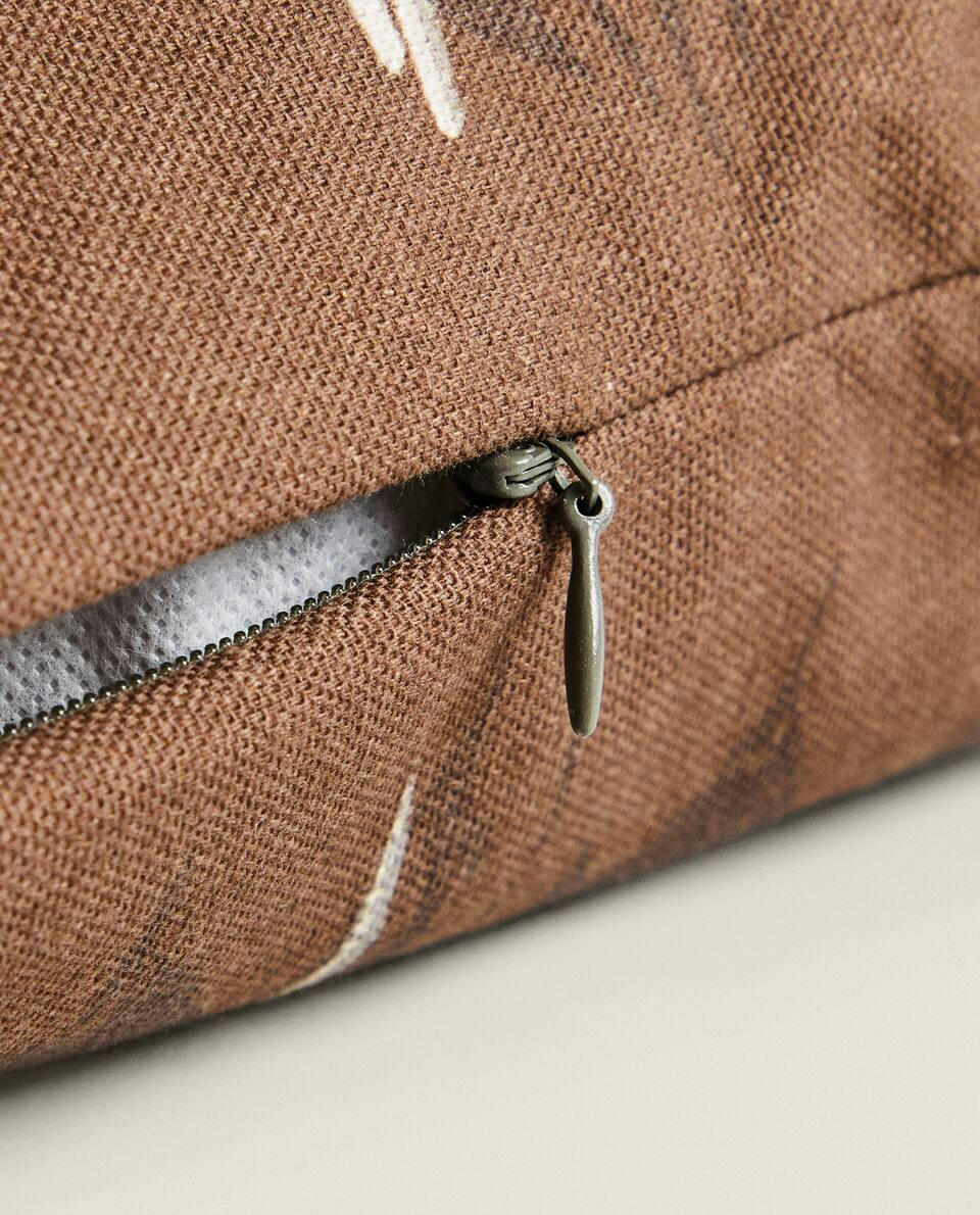 FLORAL PRINT CUSHION COVER