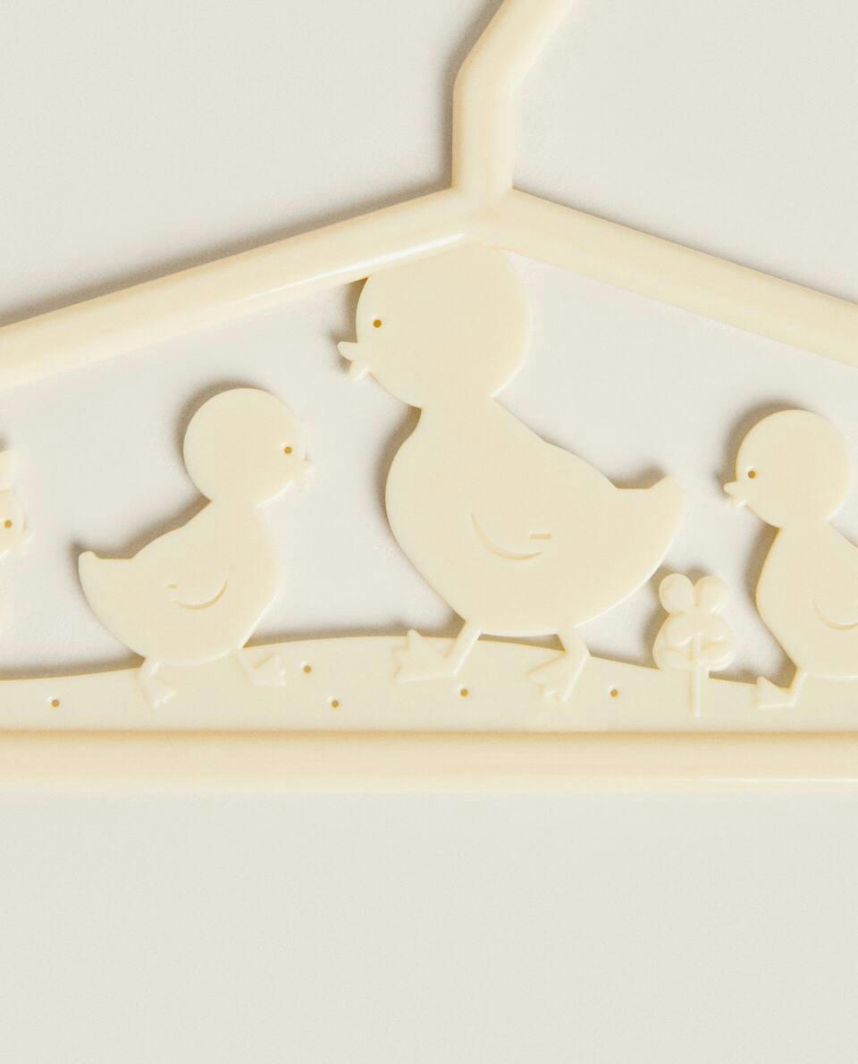 DUCK HANGER (SET OF 4)
