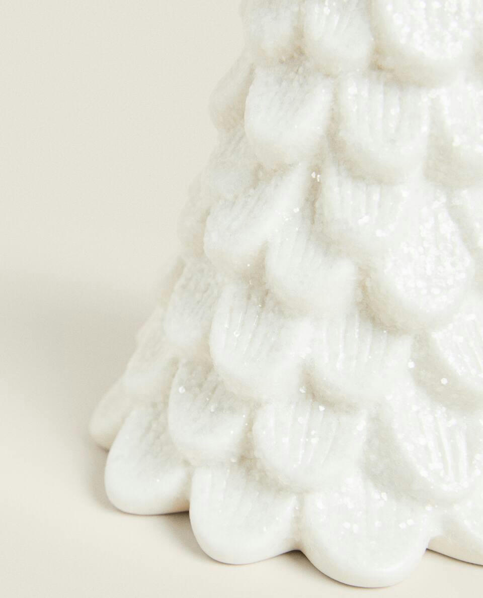 CHRISTMAS TREE LIGHT DECORATION