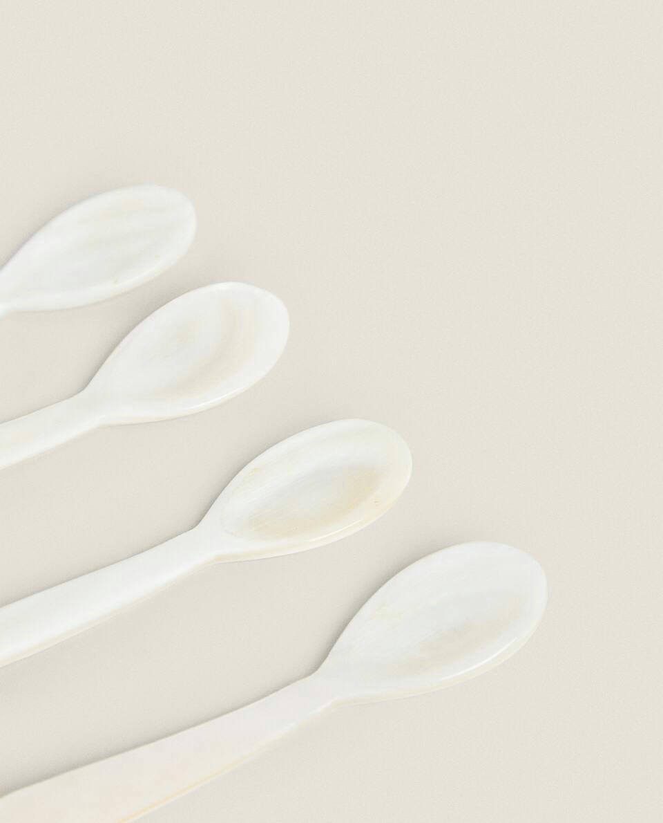 SET OF 4 CAVIAR SPOONS