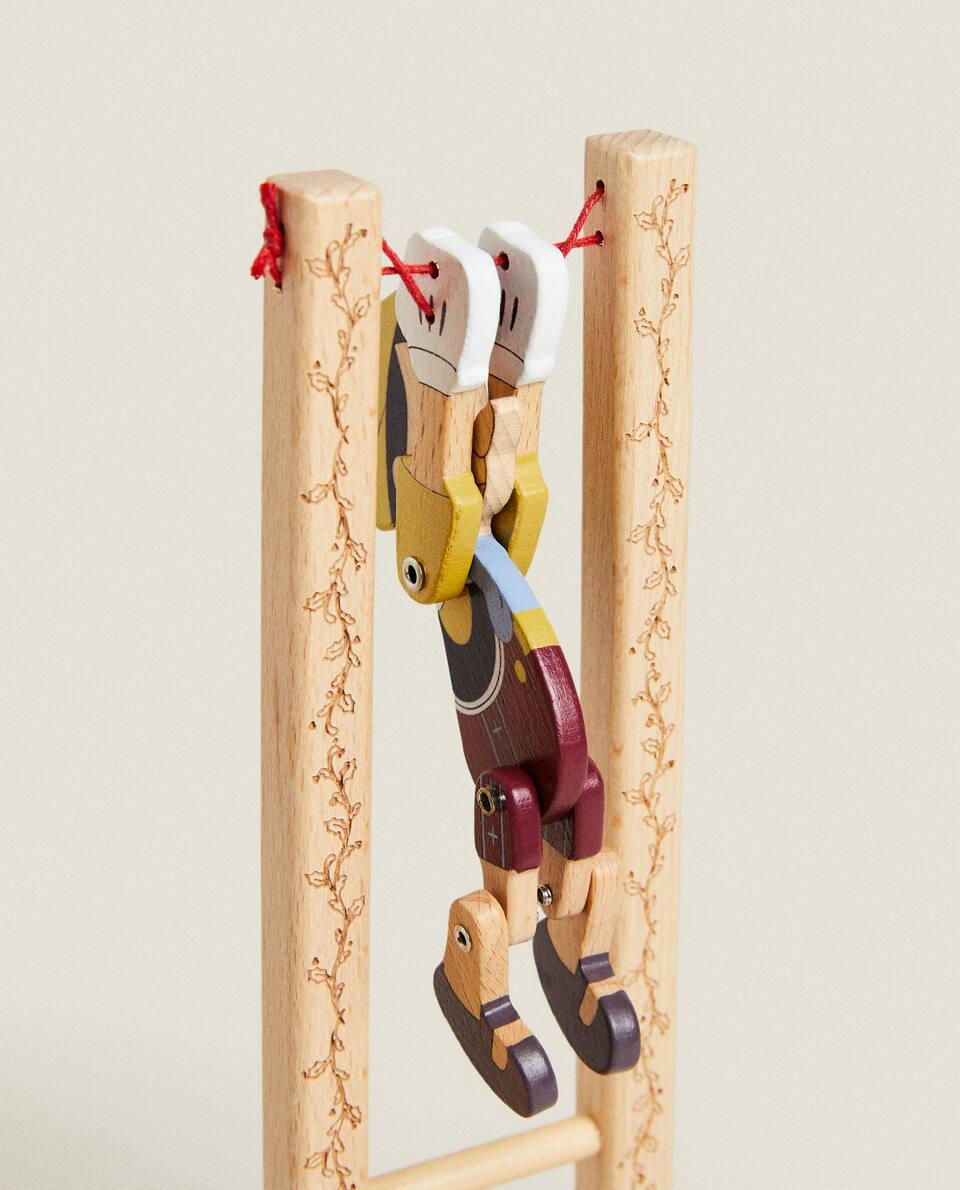 CHILDREN’S CHRISTMAS PINOCCHIO TRAPEZE ARTIST TOY