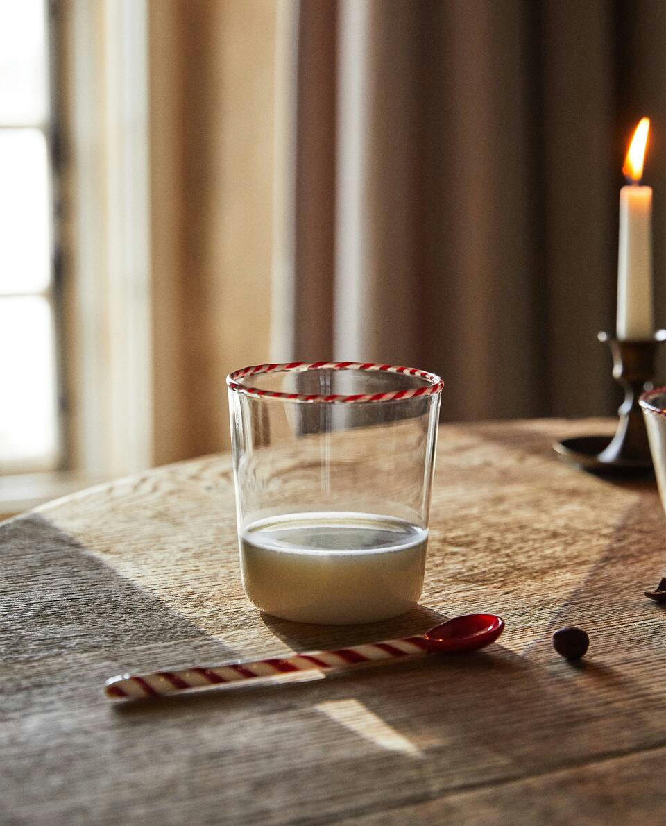 BOROSILICATE GLASS TUMBLER WITH CHRISTMAS CANDY CANE
