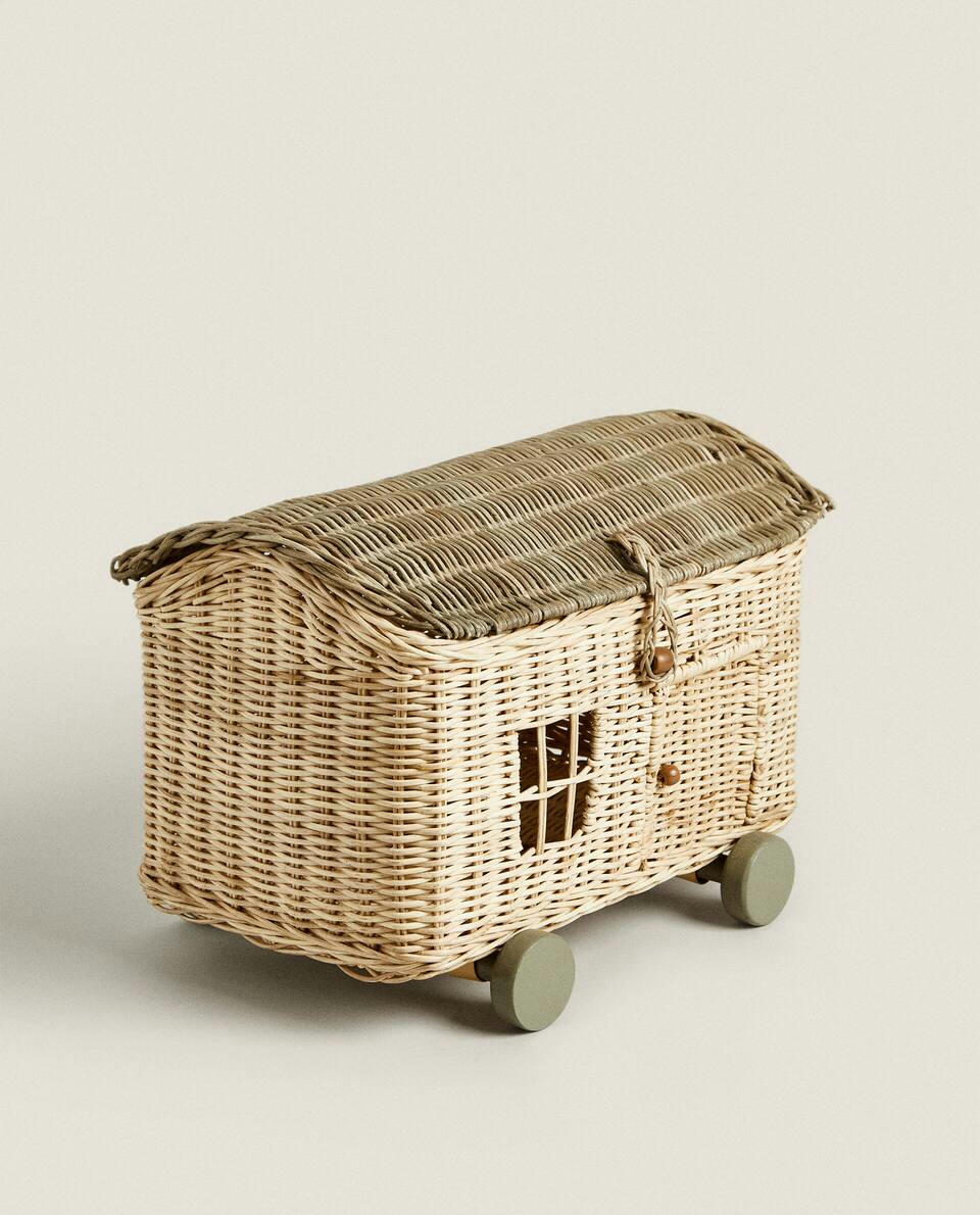RATTAN HOUSE BASKET