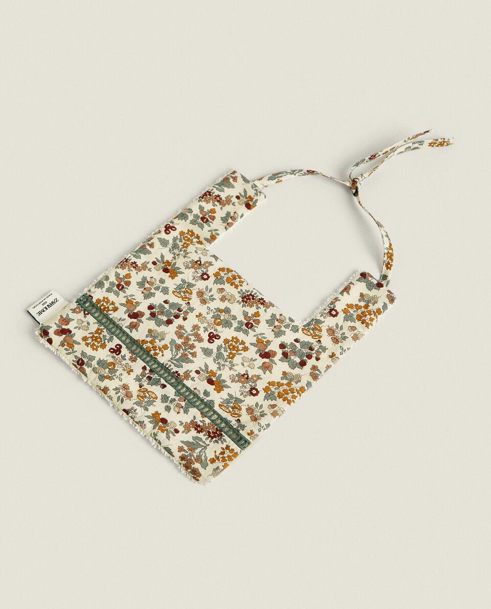 FLORAL PRINT FABRIC CHILDREN'S BIB