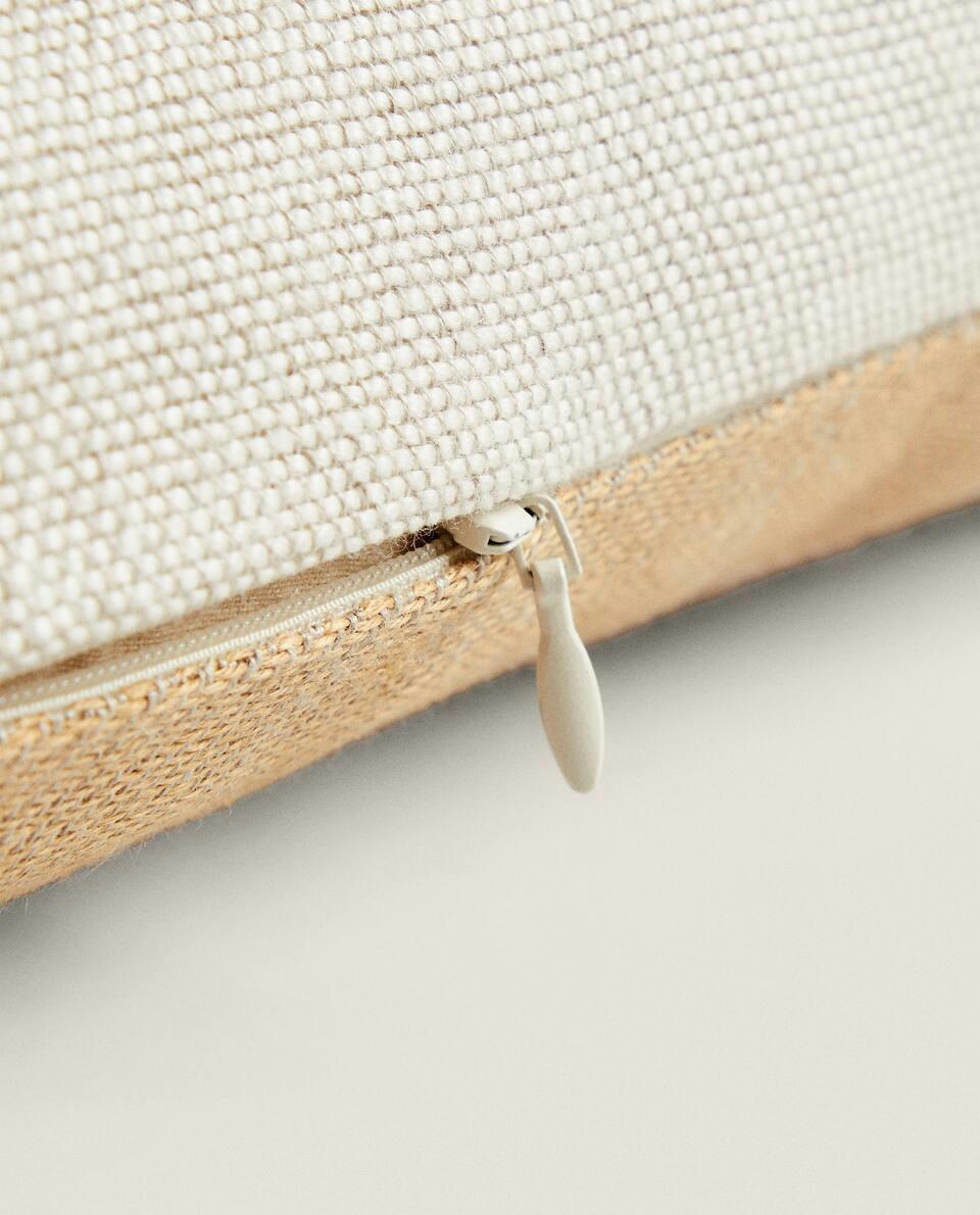 X áBBATTE ALPACA AND LINEN CUSHION WITH PIPING