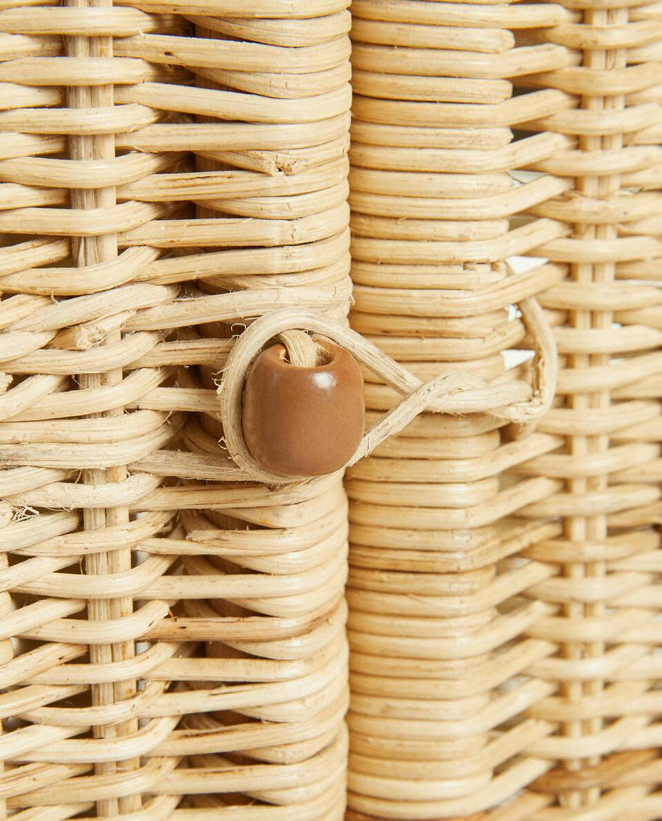 KIDS’ RATTAN HOUSE WALL MIRROR