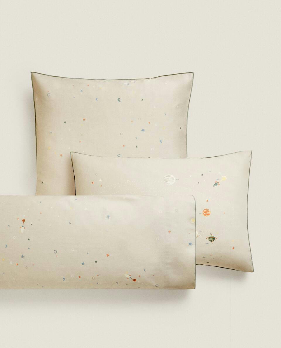 GLOW-IN-THE-DARK CONSTELLATION PILLOWCASE