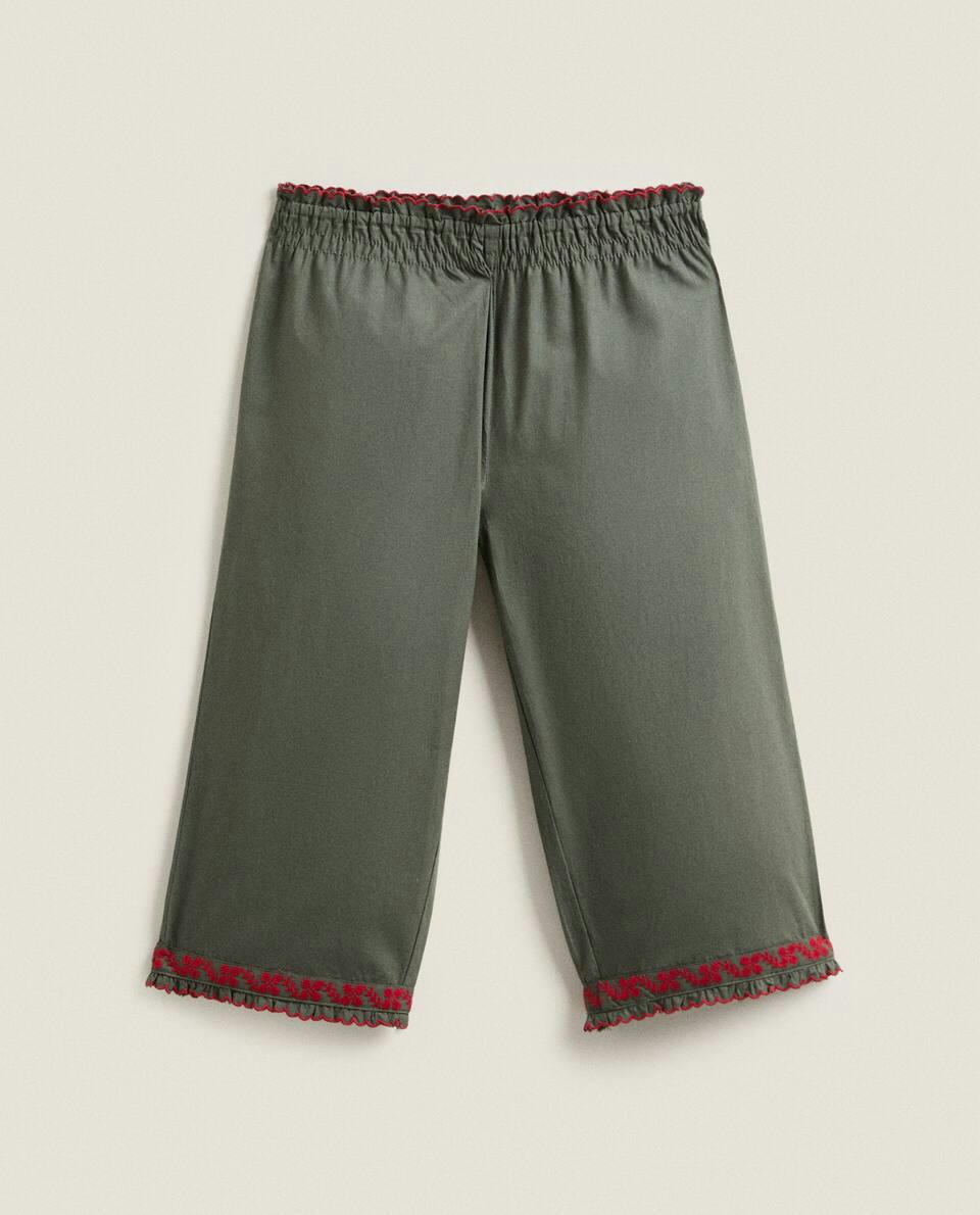 CHILDREN’S CHRISTMAS PYJAMA SET WITH EMBROIDERED COLLAR