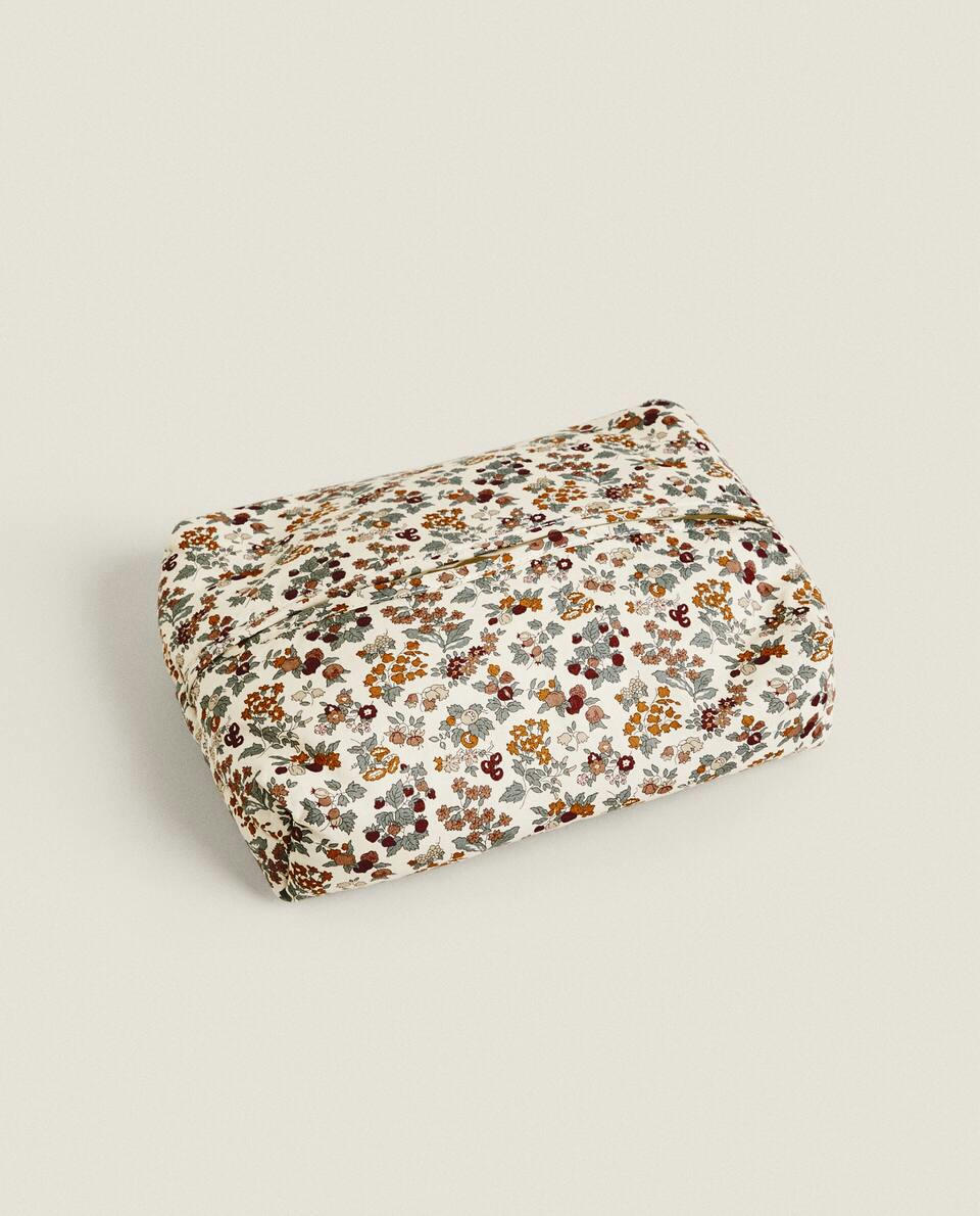 FLORAL PRINT FABRIC CHILDREN’S WIPE HOLDER