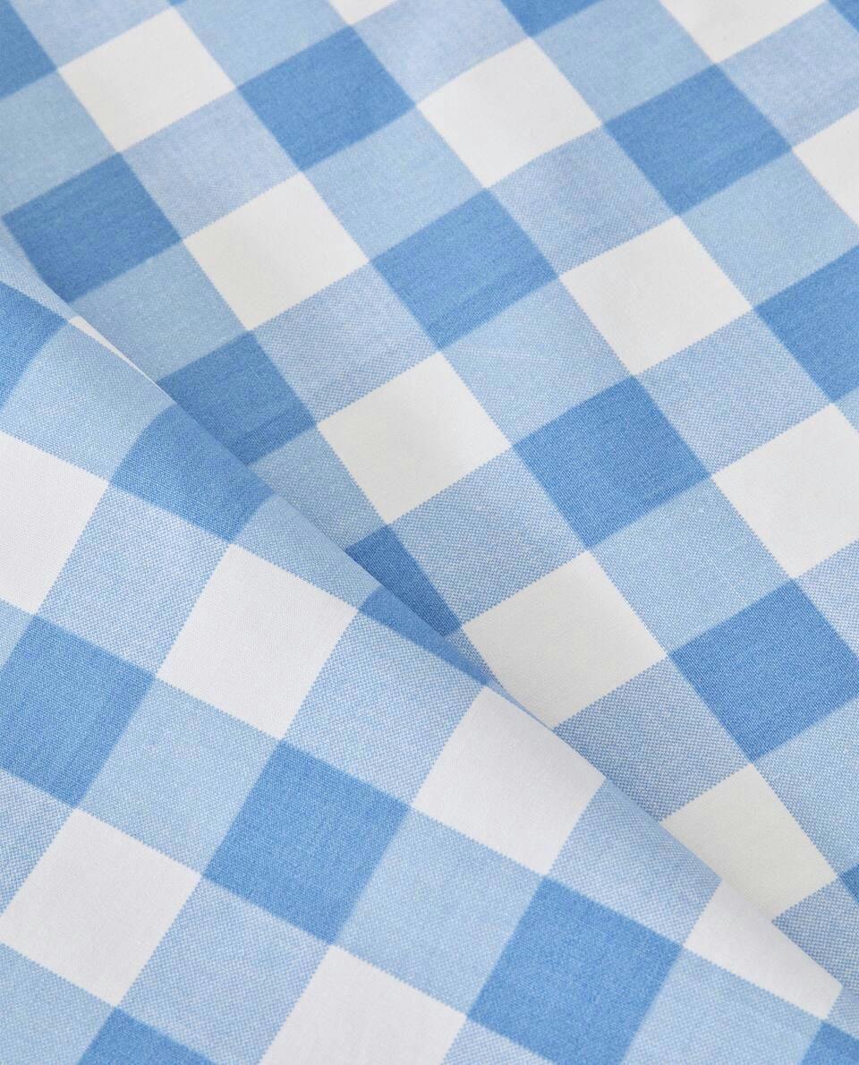 RESIN CHECKED TABLECLOTH